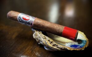 Cigar Review – Thirty Years by Alec Bradley
